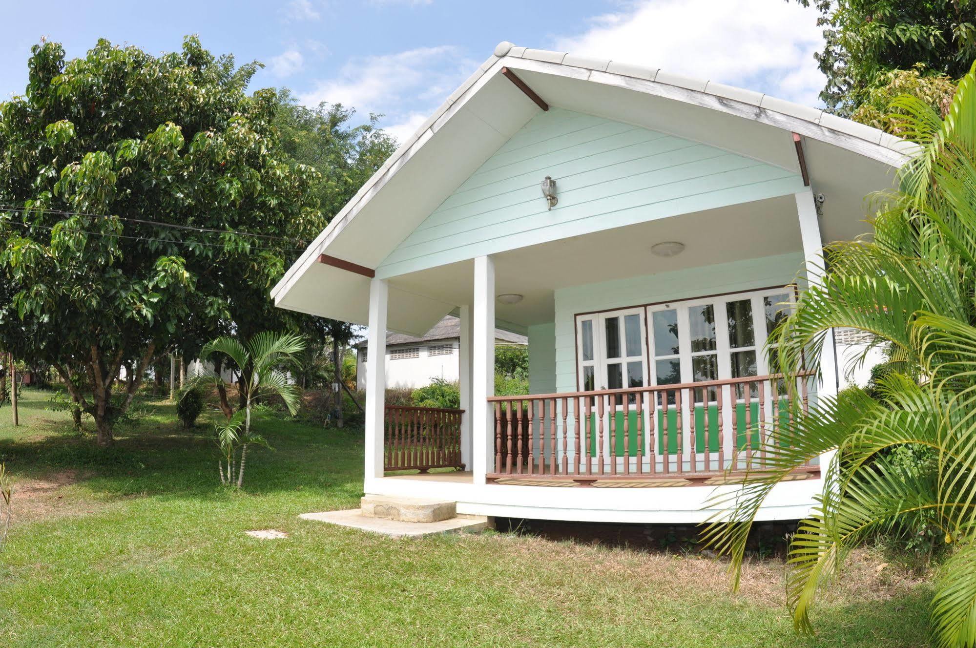 Pailaisi Resort Bagian luar foto
